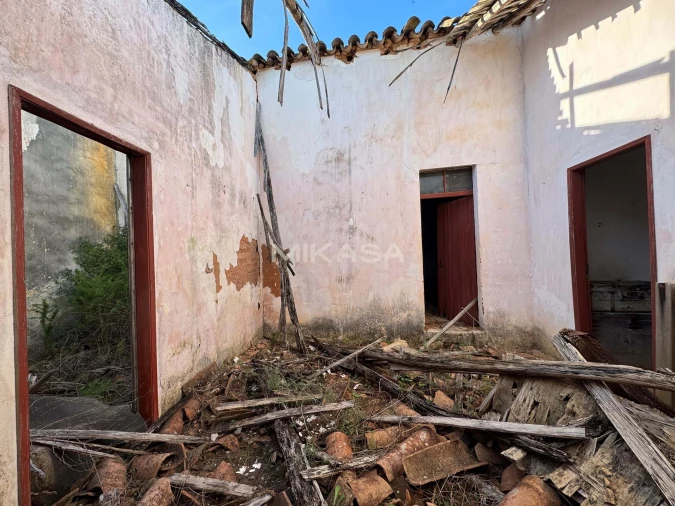 Moradia T4 para Venda em Lagos (São Sebastião e Santa Maria) Foto 38