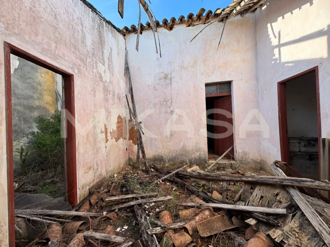 Moradia T4 para Venda em Lagos (São Sebastião e Santa Maria) Foto 38