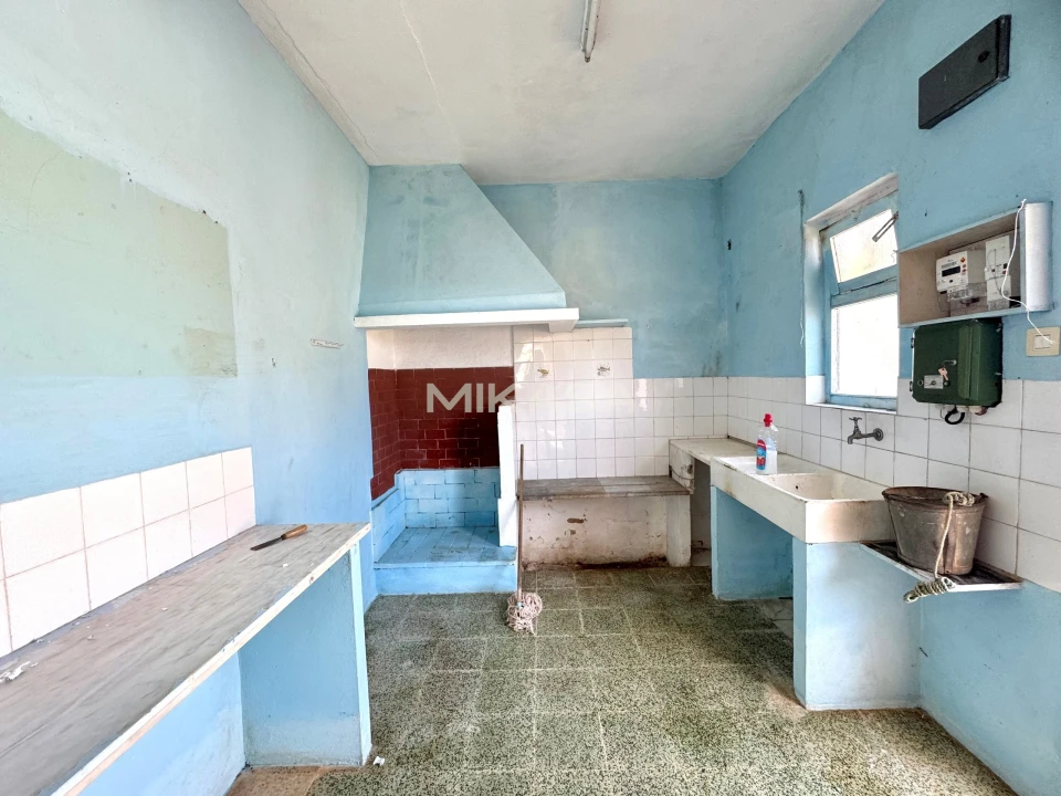 Moradia T4 para Venda em Lagos (São Sebastião e Santa Maria) Foto 45