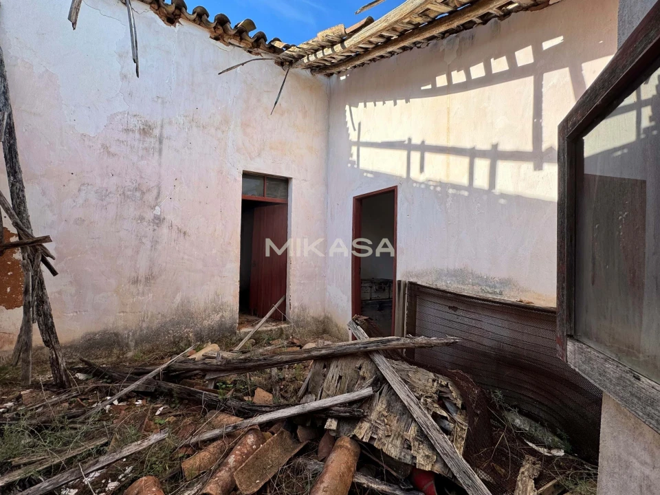 Moradia T4 para Venda em Lagos (São Sebastião e Santa Maria) Foto 39