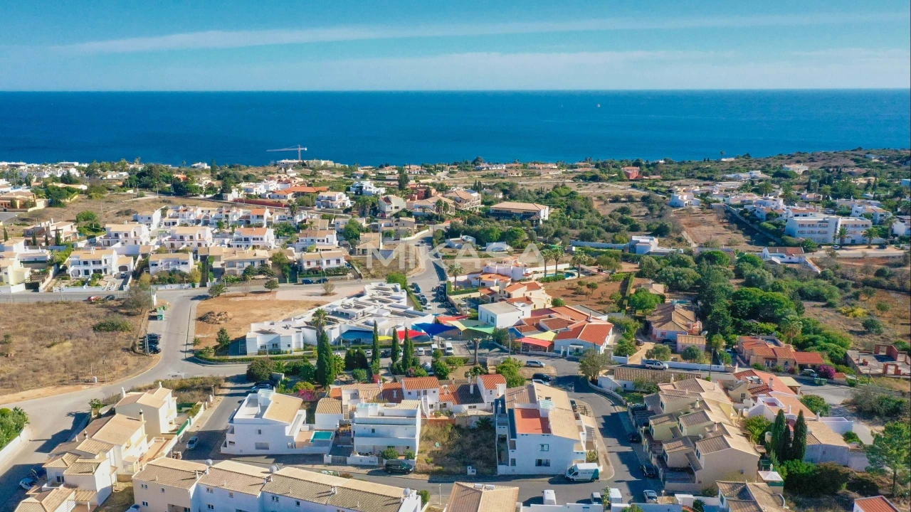 Moradia T4 para Venda em Luz Foto 37