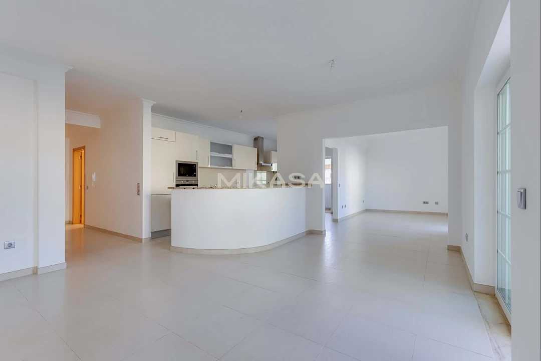 Moradia T4 para Venda em Luz Foto 7