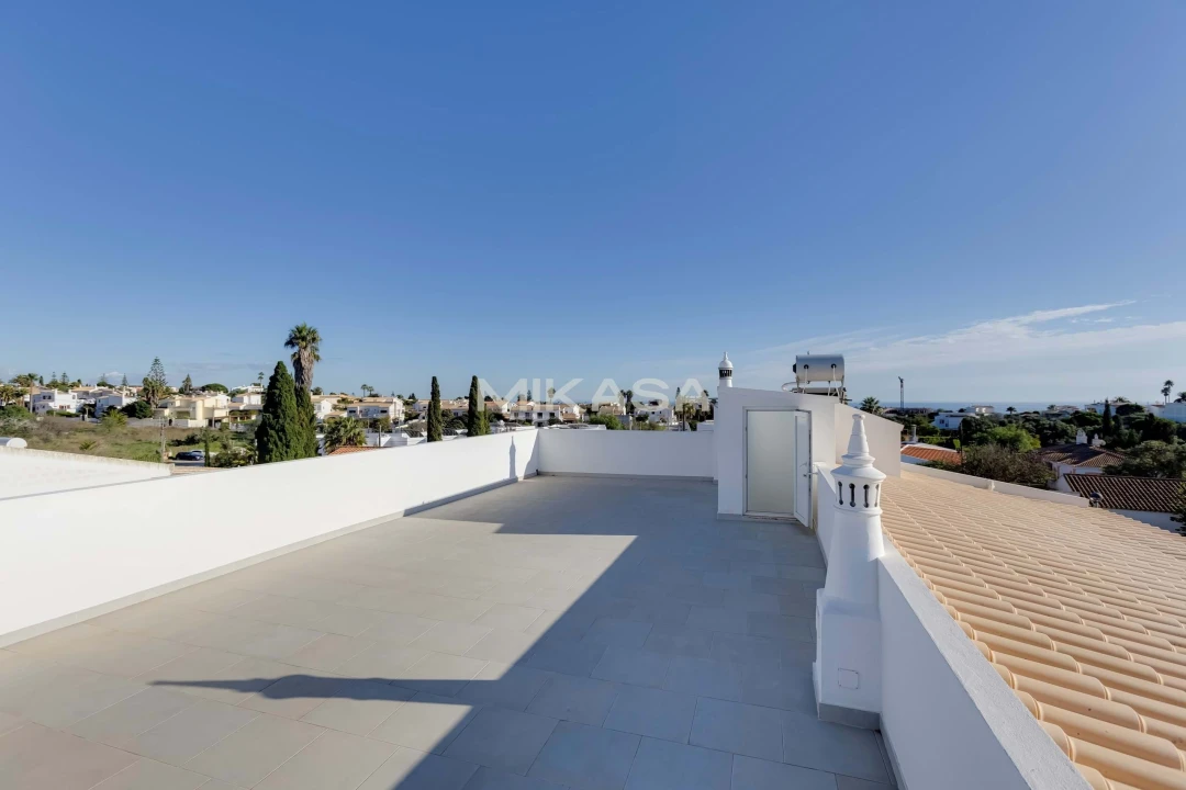 Moradia T4 para Venda em Luz Foto 34