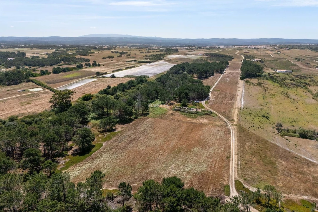 Terreno para Venda em Rogil Foto 10