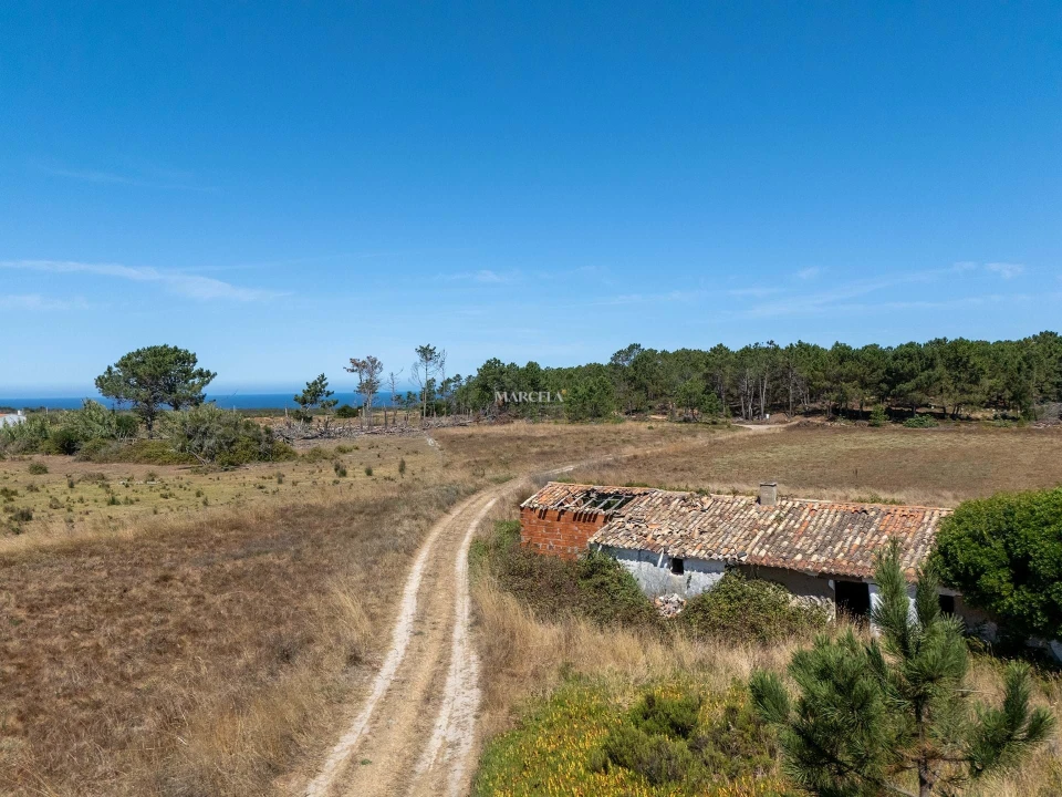 Terreno para Venda em Rogil Foto 3