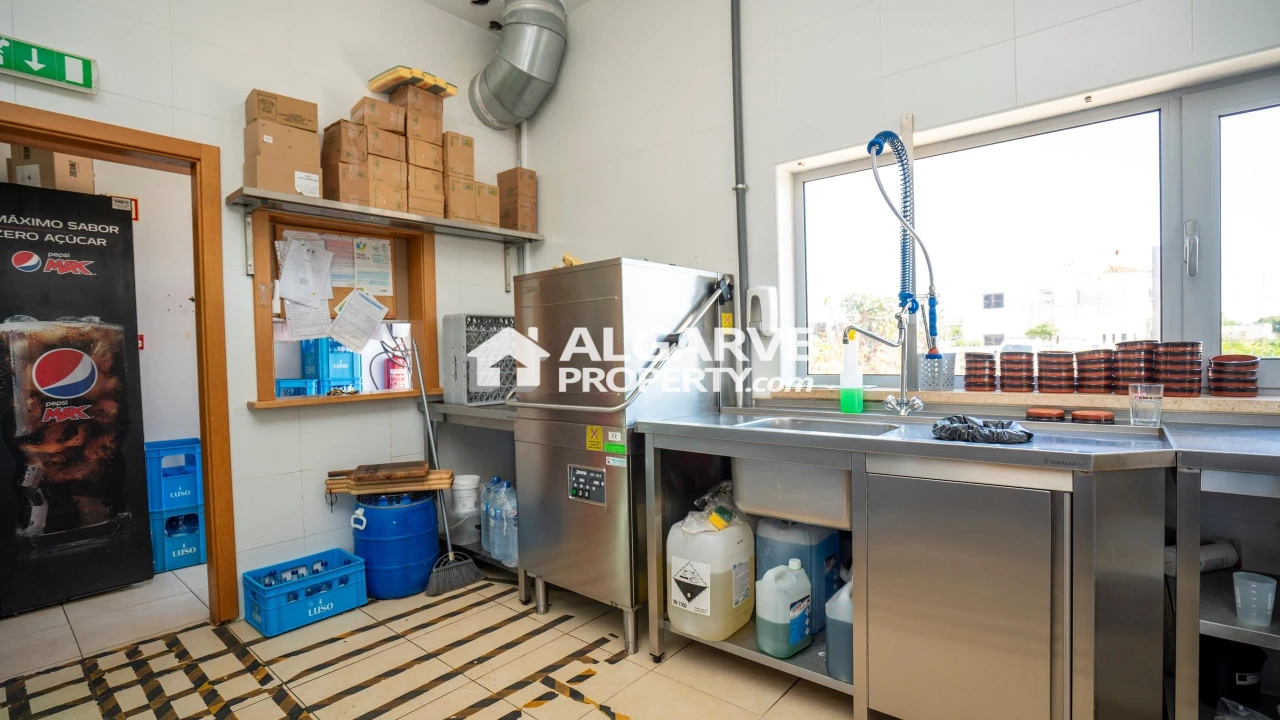 Negócio para Venda em Olhão Foto 8