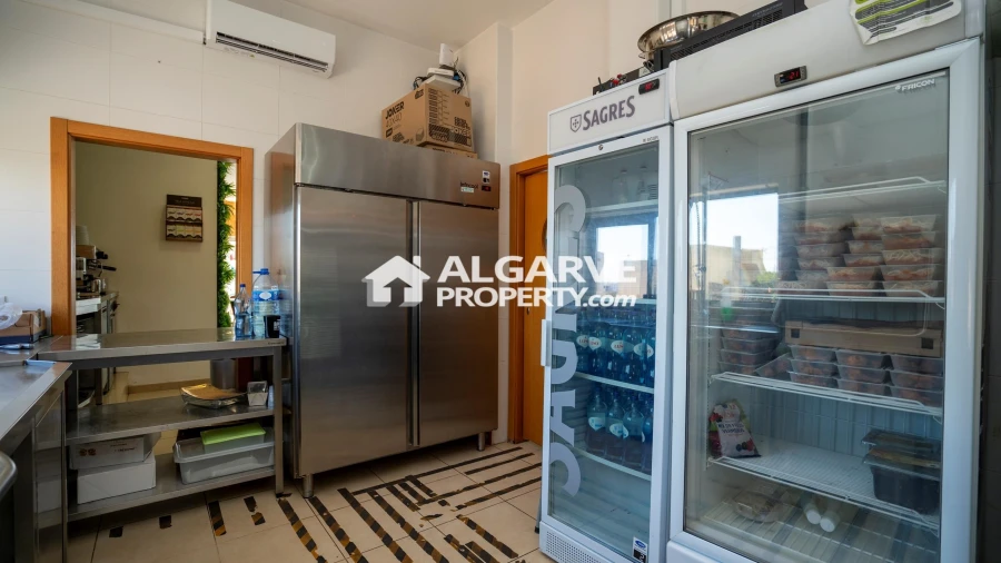 Negócio para Venda em Olhão Foto 9