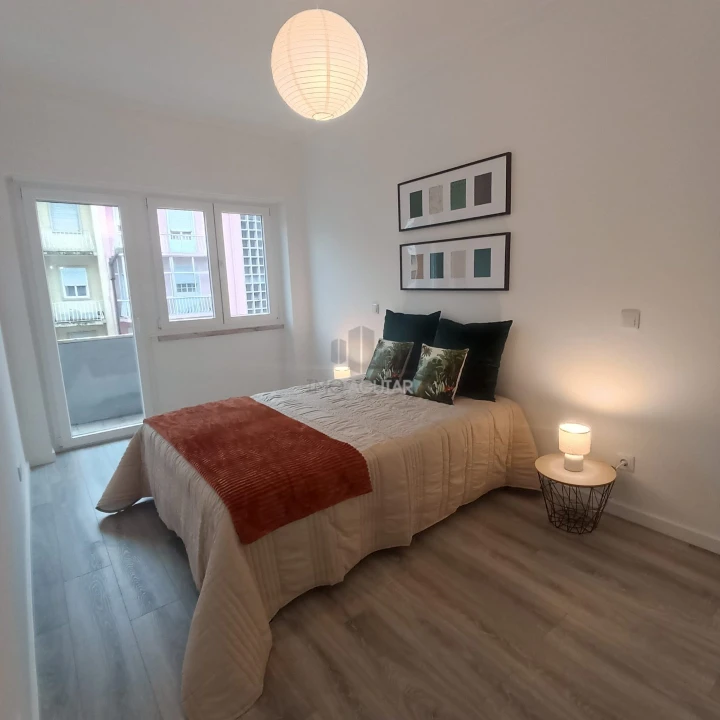 Apartamento T3 para Venda em São Domingos de Benfica Foto 6