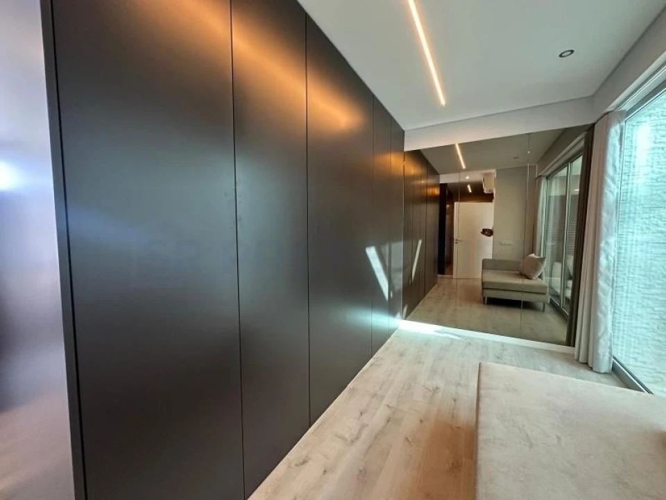 Moradia T4 para Venda em Montenegro Foto 30