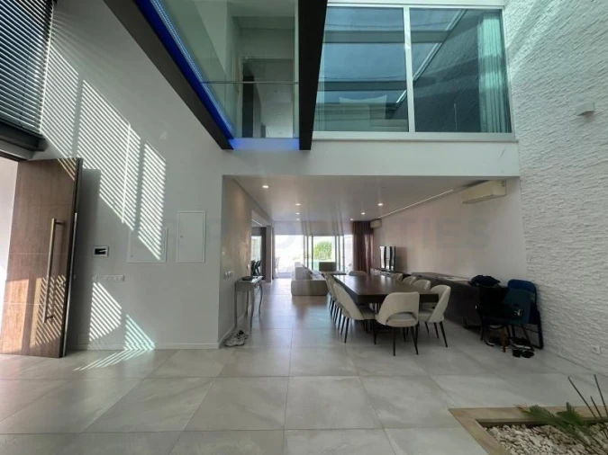 Moradia T4 para Venda em Montenegro Foto 14