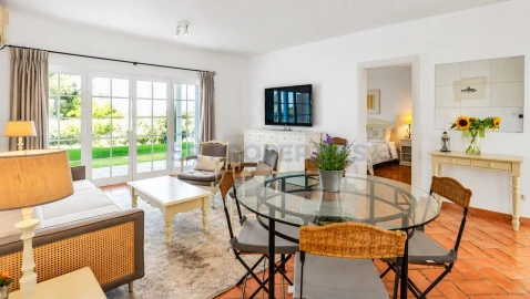 Apartamento T1 para Venda em Quarteira
