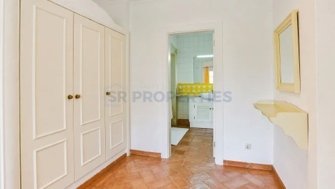 Apartamento T1 para Venda em Quarteira