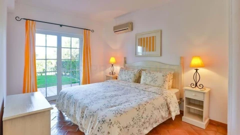 Apartamento T1 para Venda em Quarteira
