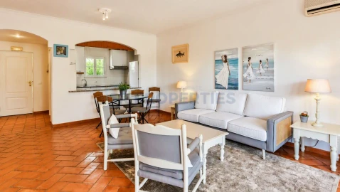 Apartamento T1 para Venda em Quarteira