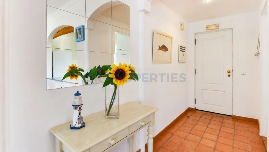 Apartamento T1 para Venda em Quarteira Foto 15