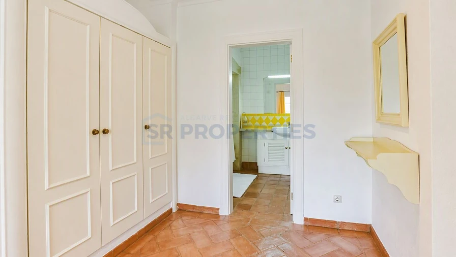 Apartamento T1 para Venda em Quarteira Foto 19