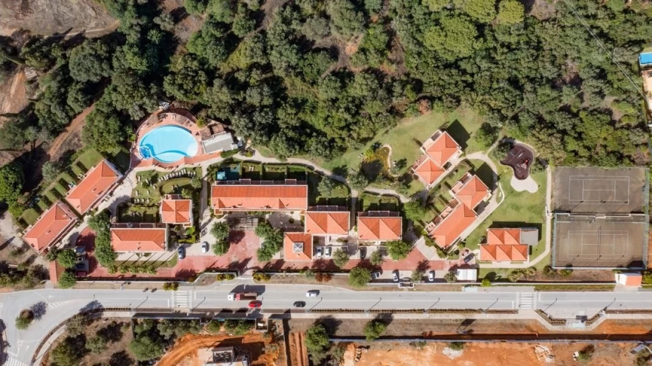 Apartamento T1 para Venda em Quarteira Foto 30