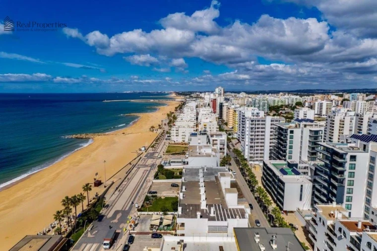 Apartamento T2 para Arrendamento em Quarteira Foto 23