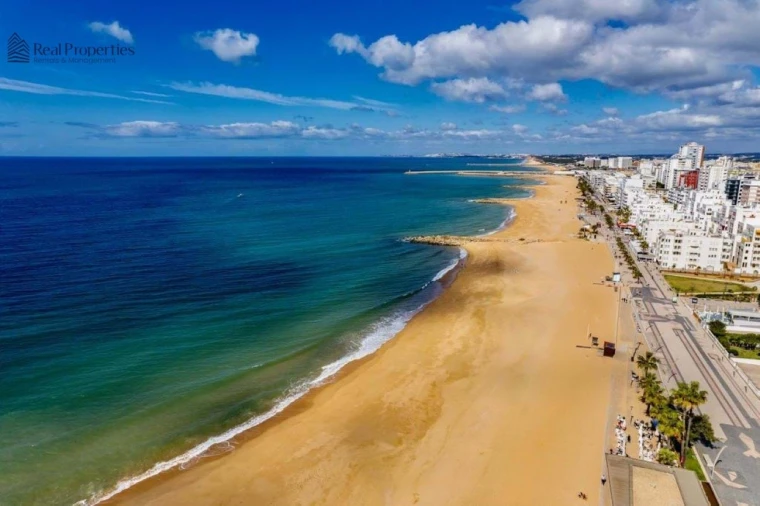 Apartamento T2 para Arrendamento em Quarteira Foto 22