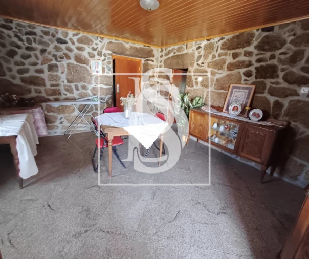 Moradia T5 para Venda em Vila Pouca de Aguiar Foto 36