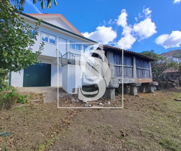 Moradia T5 para Venda em Vila Pouca de Aguiar Foto 2