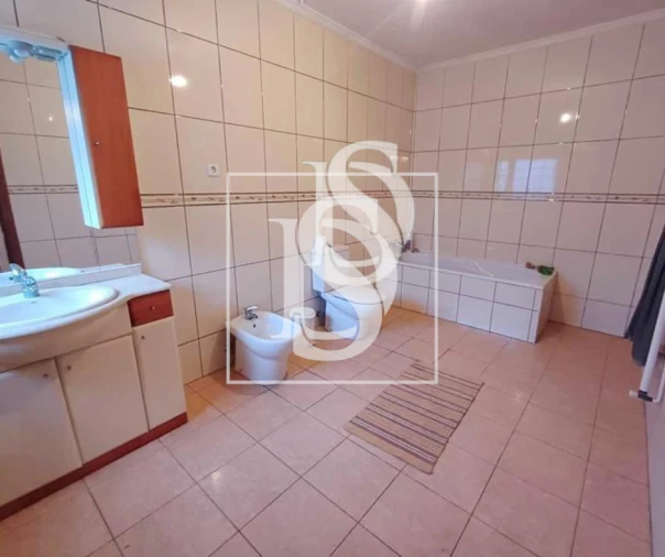 Moradia T4 para Venda em Vila Pouca de Aguiar Foto 2