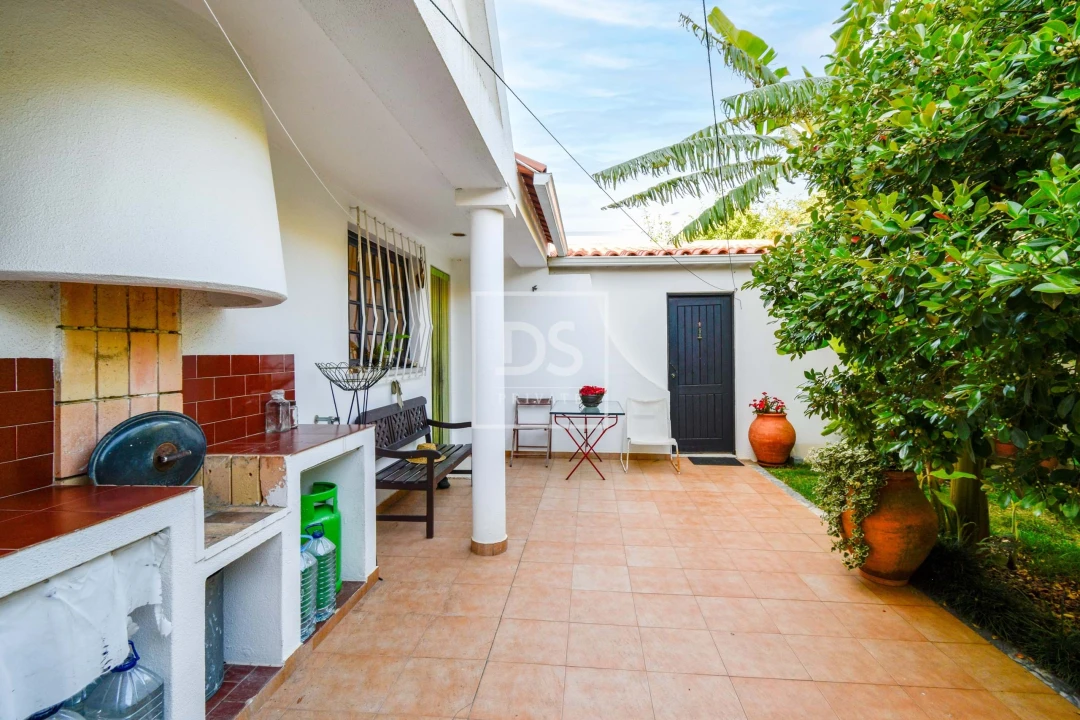 Moradia T5 para Venda em Mafra Foto 33