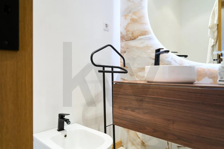 Apartamento T2 para Venda em Quarteira Foto 30