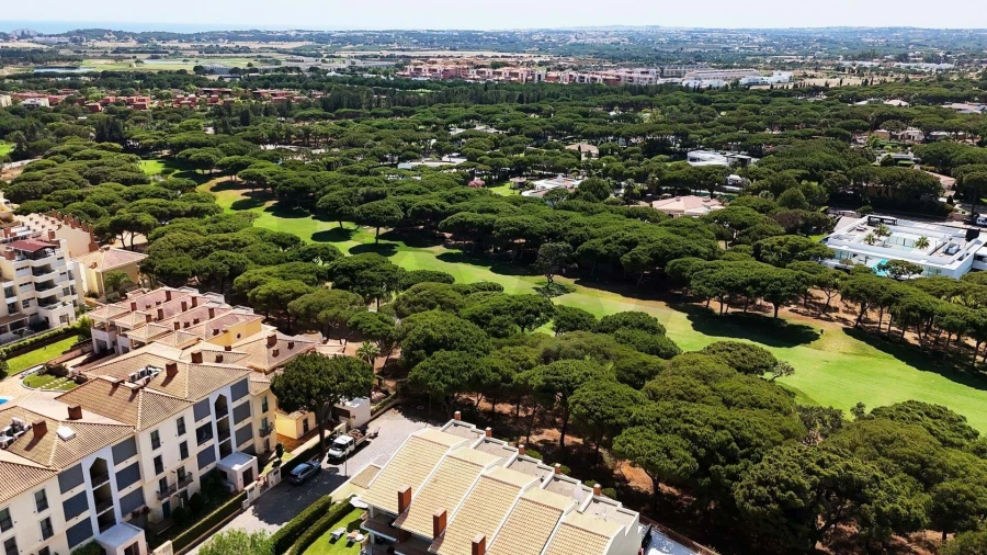 Apartamento T2 para Venda em Quarteira Foto 41