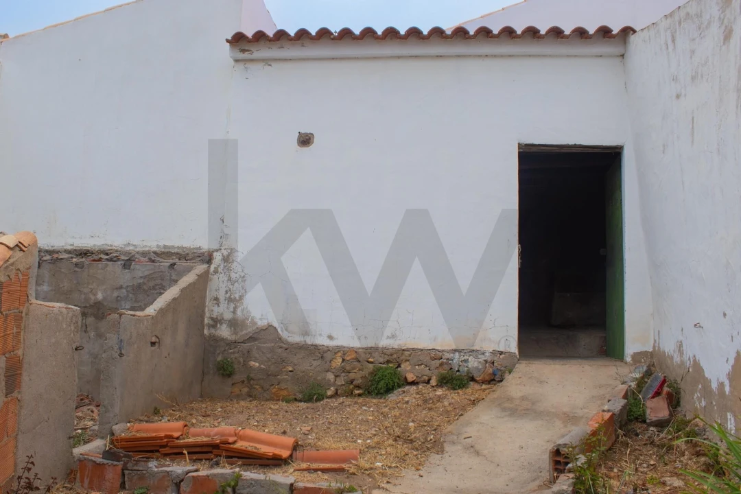 Armazém para Venda em Vila do Bispo e Raposeira Foto 8