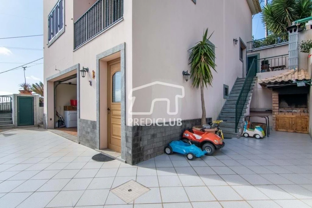 Moradia T3 para Venda em Agua de Pena Foto 19