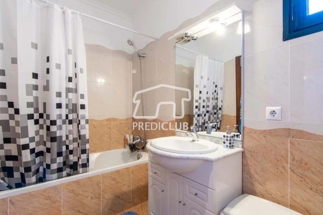 Moradia T3 para Venda em Agua de Pena Foto 12