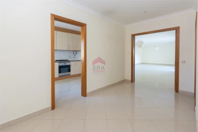 Apartamento T3 para Venda em Quarteira