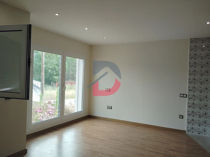 Moradia T7 para Venda em Bidoeira de Cima Foto 19