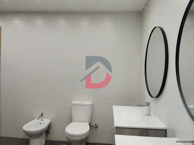 Moradia T7 para Venda em Bidoeira de Cima Foto 17