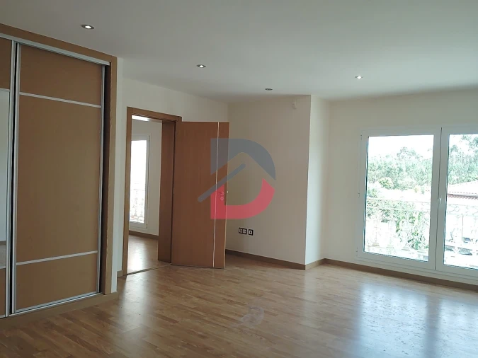 Moradia T7 para Venda em Bidoeira de Cima Foto 36