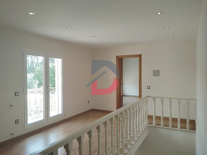 Moradia T7 para Venda em Bidoeira de Cima Foto 26