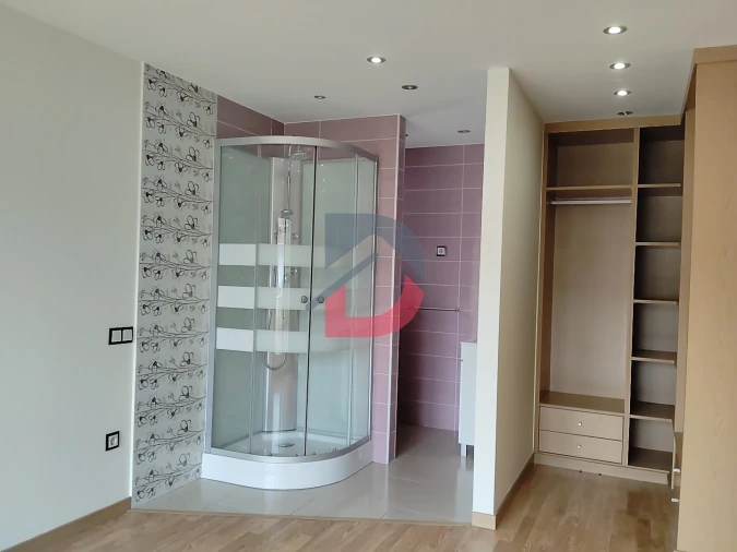 Moradia T7 para Venda em Bidoeira de Cima Foto 20