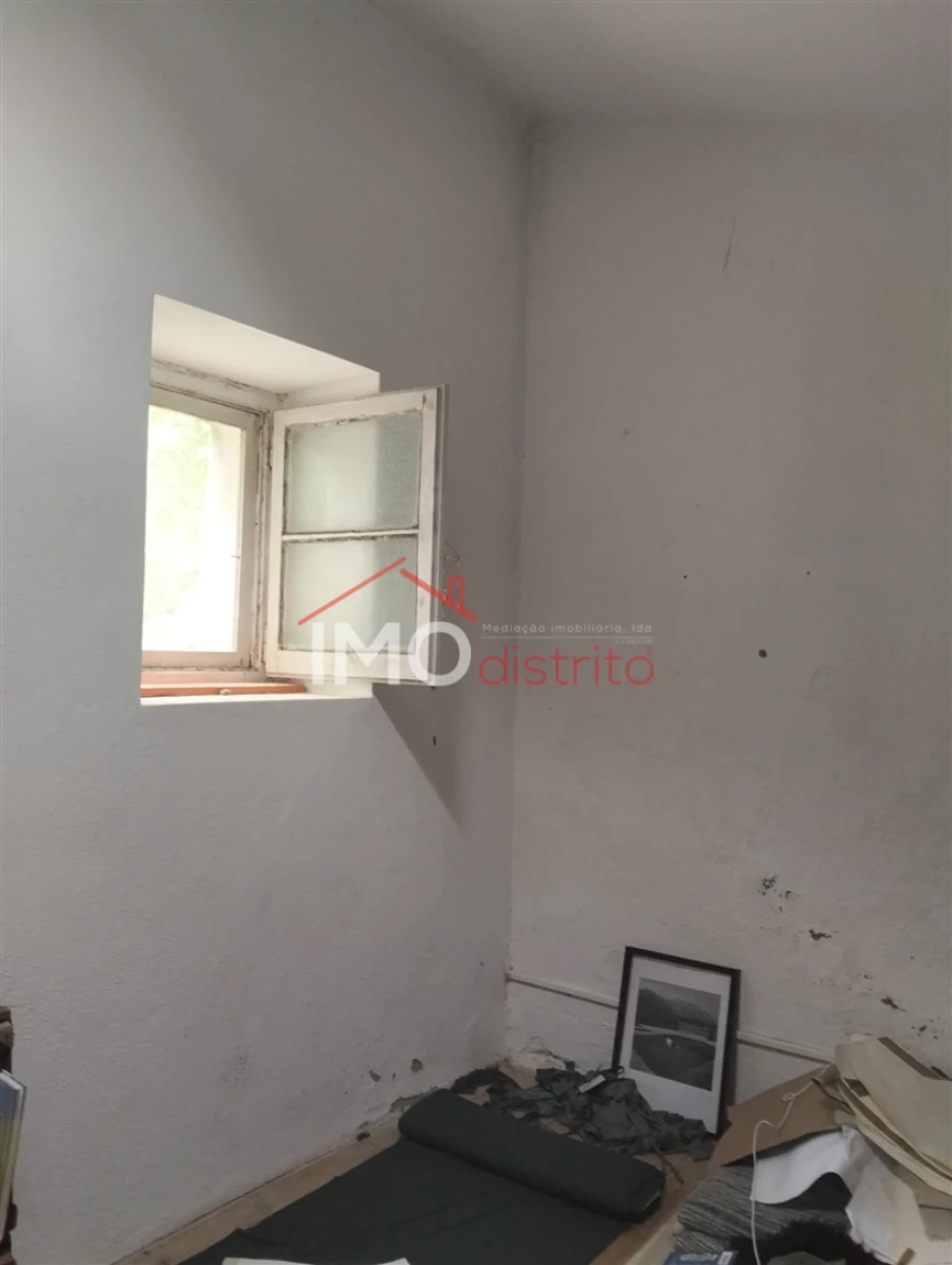 Moradia T6 para Venda em Santa Maria da Devesa Foto 11