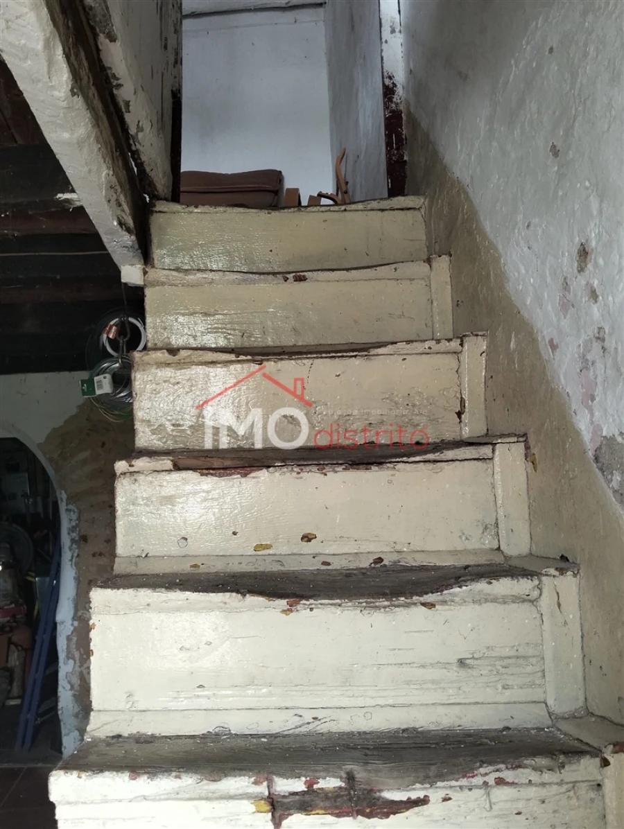 Moradia T6 para Venda em Santa Maria da Devesa Foto 19