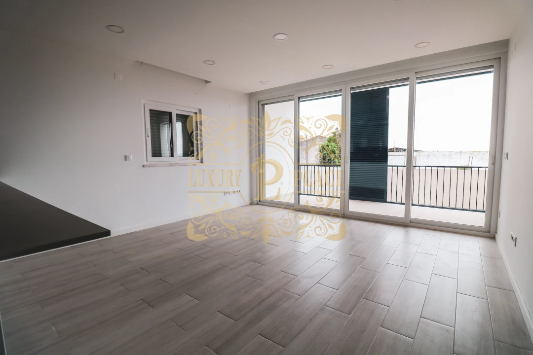 Apartamento T3 para Venda em Sesimbra (Castelo) Foto 1