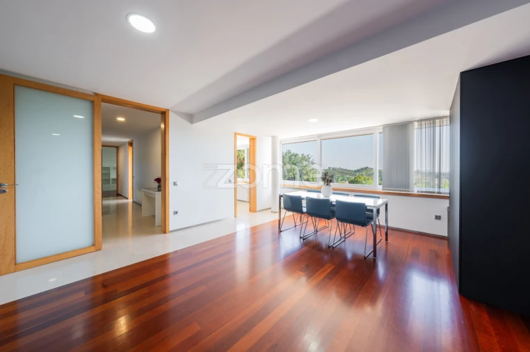 Moradia T3 para Venda em Serzedelo Foto 13