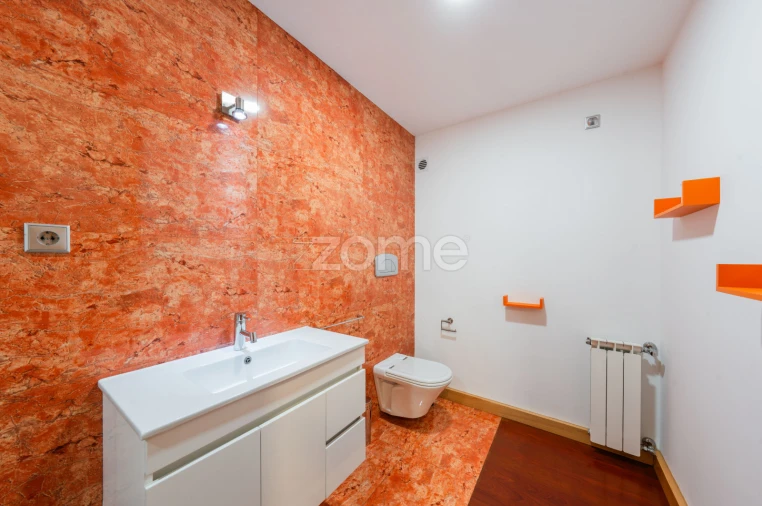 Moradia T3 para Venda em Serzedelo Foto 25