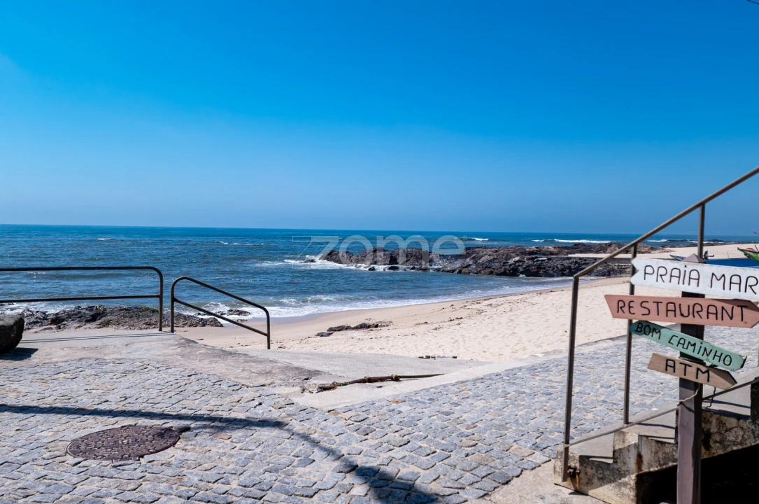 Moradia T4 para Venda em Vila Chã Foto 22