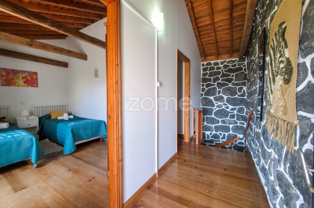 Moradia T4 para Venda em Prainha Foto 18