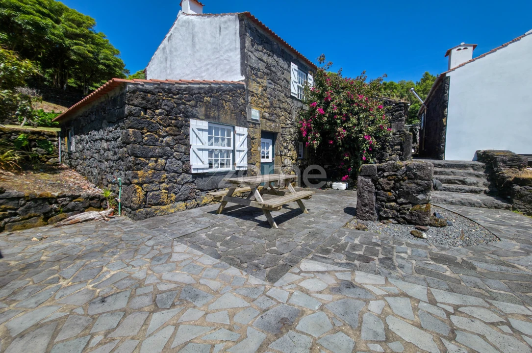 Moradia T4 para Venda em Prainha Foto 8