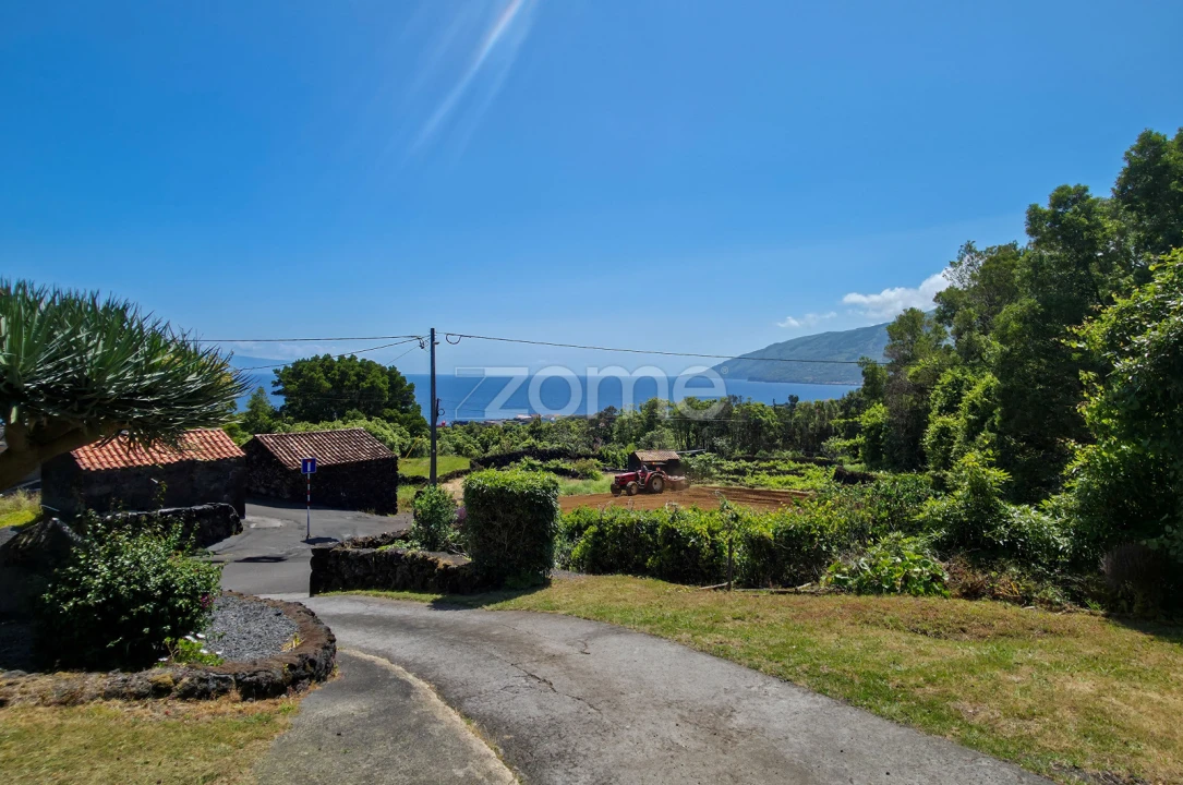 Moradia T4 para Venda em Prainha Foto 47