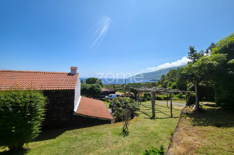 Moradia T4 para Venda em Prainha Foto 39