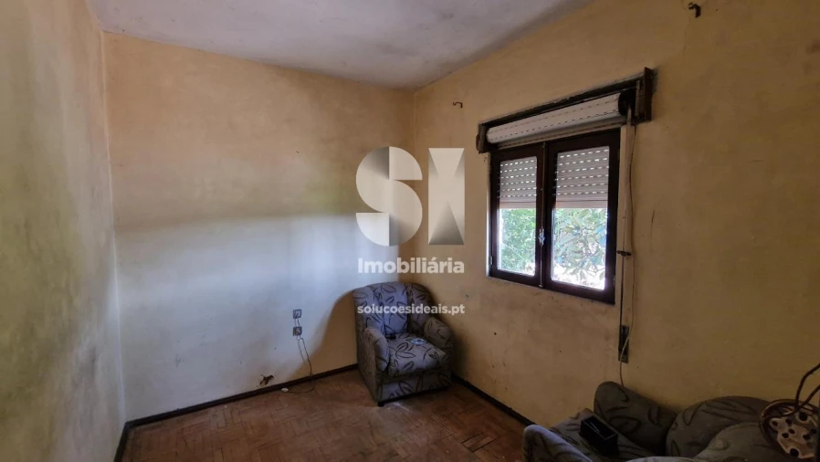 Moradia T2 para Venda em Astromil Foto 18