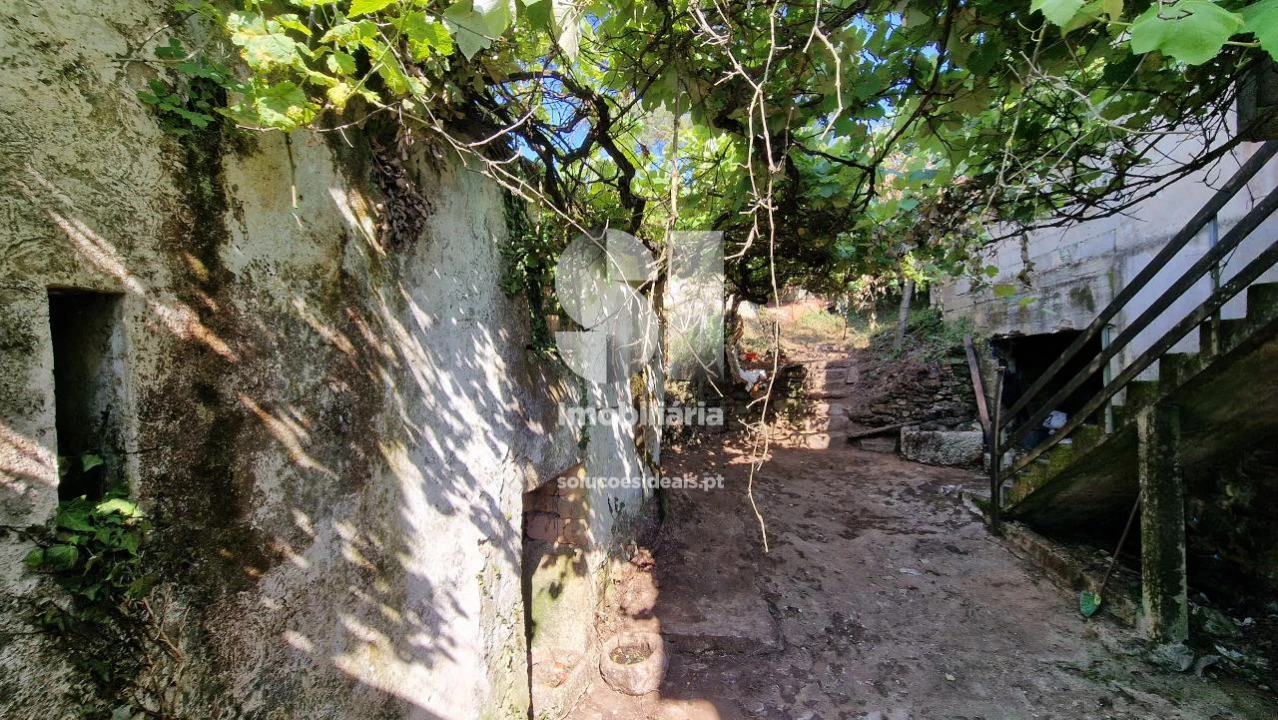 Moradia T2 para Venda em Astromil Foto 27